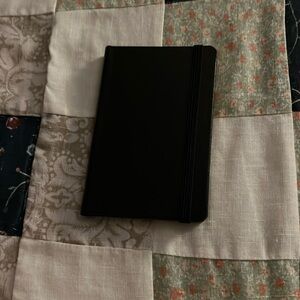 Business card holder